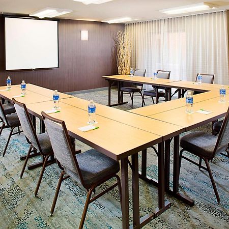 Courtyard By Marriott Tucson Williams Centre Hotell Exteriör bild
