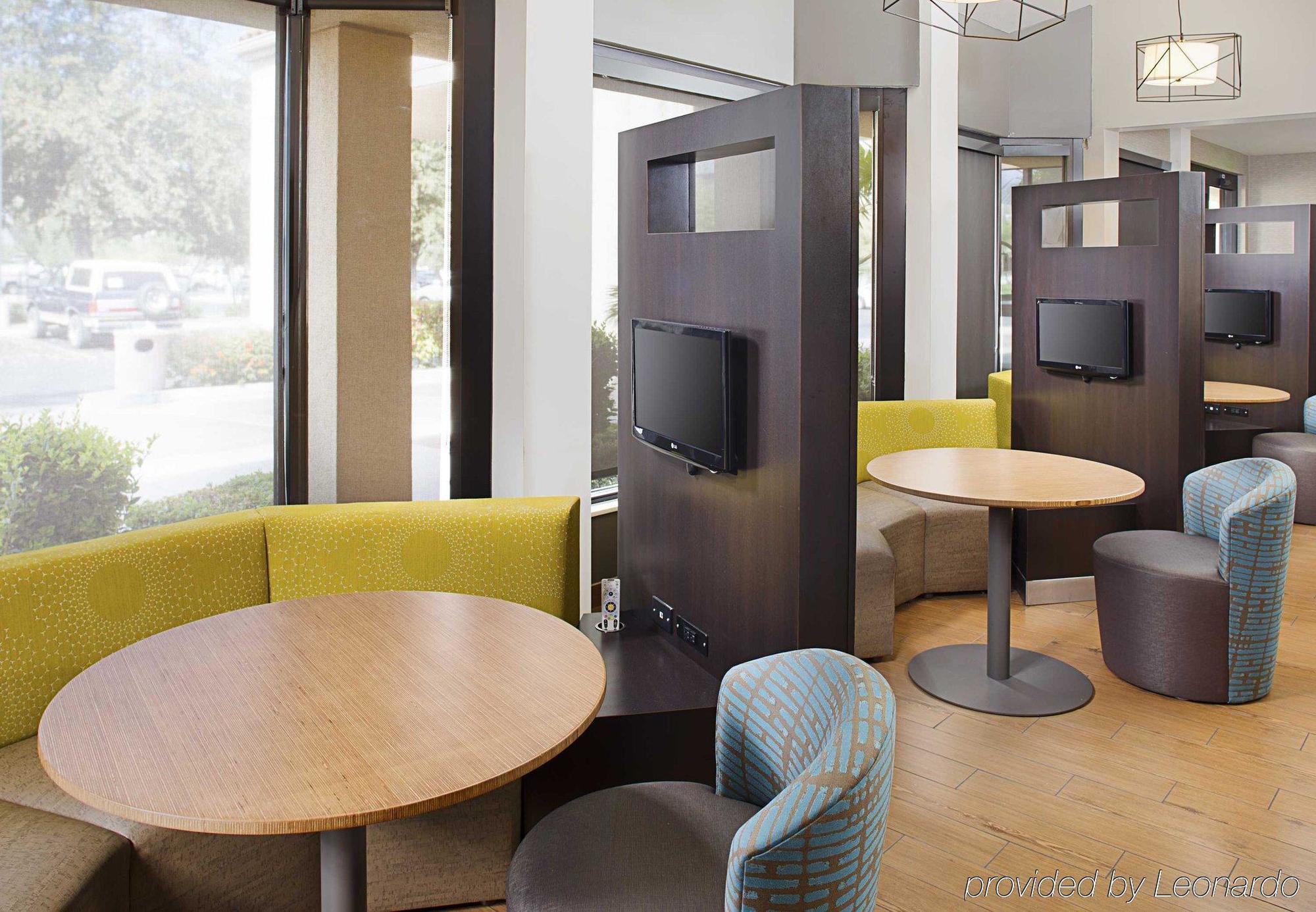 Courtyard By Marriott Tucson Williams Centre Hotell Exteriör bild