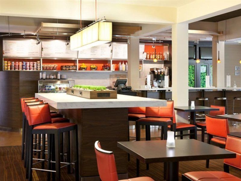 Courtyard By Marriott Tucson Williams Centre Hotell Exteriör bild