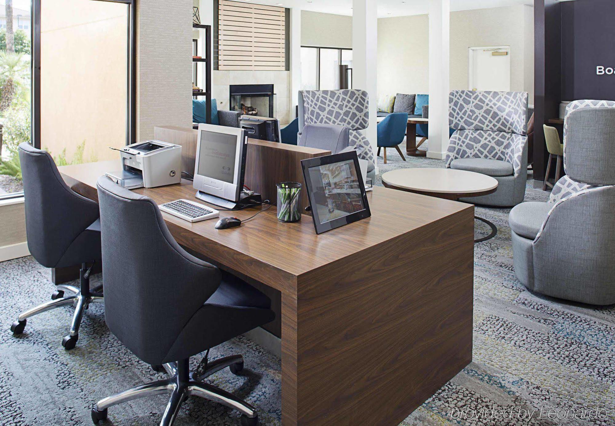 Courtyard By Marriott Tucson Williams Centre Hotell Exteriör bild
